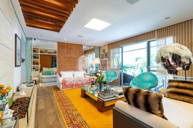 Imagem Apartamento com 3 Quartos à Venda, 250 m² em Vila Suzana - São Paulo