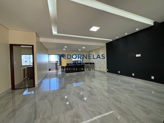 Imagem Casa com 3 Quartos à Venda, 220 m² em Setor Habitacional Arniqueira (águas Claras) - Brasília Imagem Casa com 3 Quartos à Venda, 220 m² em Setor Habitacional Arniqueira (águas Claras) - Brasília