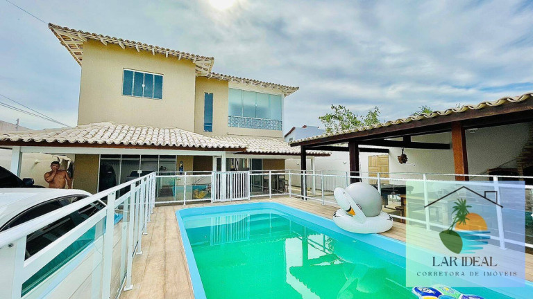 Casa com 6 Quartos à Venda,  em Praia Do Foguete - Cabo Frio
