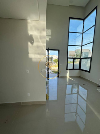Imagem Sobrado com 3 Quartos à Venda, 179 m² em Parque Residencial Maria Elmira - Caçapava