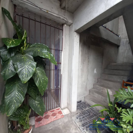 Imagem Casa com 6 Quartos à Venda,  em Parque Jandaia - Carapicuíba