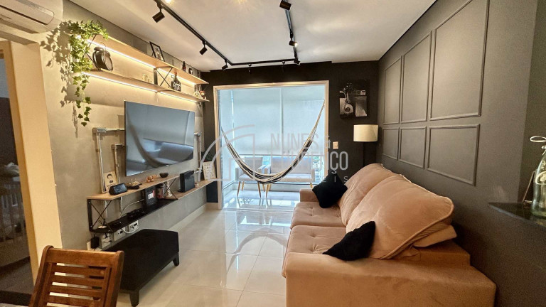 Apartamento com 2 Quartos à Venda, 75 m² em Embaré - Santos