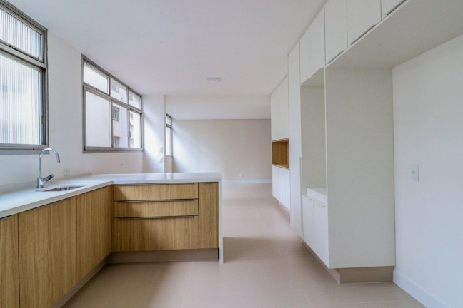Imagem Apartamento com 4 Quartos à Venda, 260 m² em Higienópolis - São Paulo Imagem Apartamento com 4 Quartos à Venda, 260 m² em Higienópolis - São Paulo