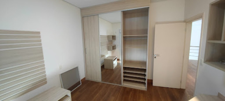 Imagem Casa com 4 Quartos para Alugar, 300 m² em Swiss Park - Campinas Imagem Casa com 4 Quartos para Alugar, 300 m² em Swiss Park - Campinas