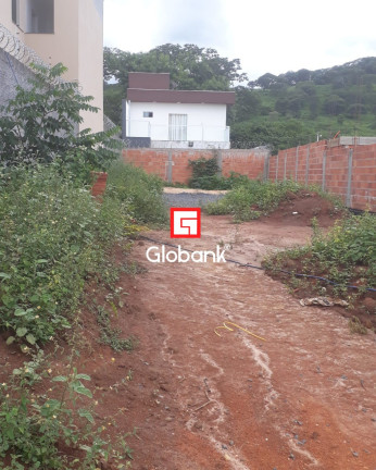 Imagem Terreno à Venda, 240 m² em Vila Nova - Montes Claros Imagem Terreno à Venda, 240 m² em Vila Nova - Montes Claros