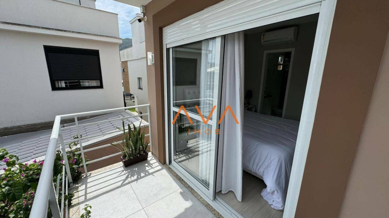 Imagem Casa com 2 Quartos à Venda, 94 m² em Rio Vermelho - Florianópolis Imagem Casa com 2 Quartos à Venda, 94 m² em Rio Vermelho - Florianópolis