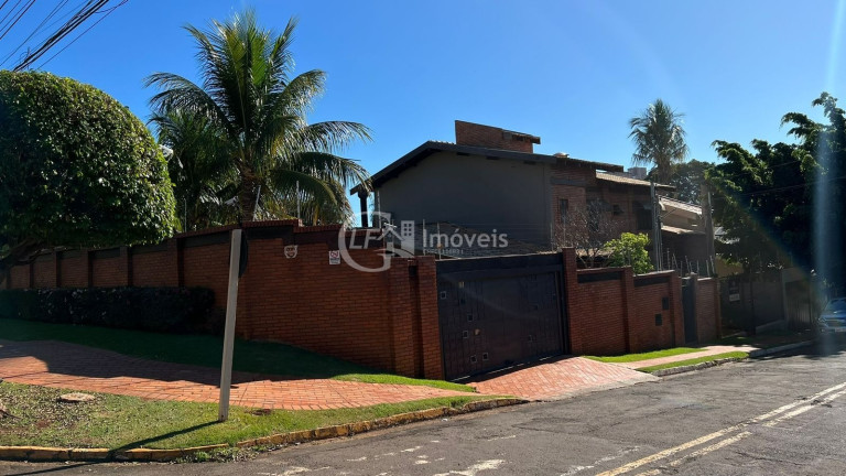 Imagem Casa com 4 Quartos à Venda, 340 m² em Chácara Cachoeira - Campo Grande Imagem Casa com 4 Quartos à Venda, 340 m² em Chácara Cachoeira - Campo Grande