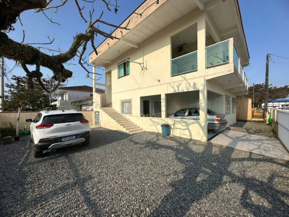 Imagem Casa com 6 Quartos à Venda, 200 m² em Centro - Balneário Barra Do Sul