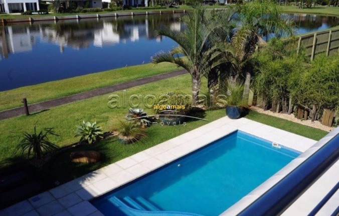 Casa com 5 Quartos à Venda, 493 m² em Condominio Bosques De Atlantida - Xangri-lá