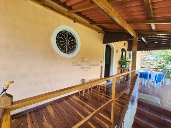 Imagem Casa com 4 Quartos à Venda, 192 m² em Quinta Da Barra - Teresópolis Imagem Casa com 4 Quartos à Venda, 192 m² em Quinta Da Barra - Teresópolis
