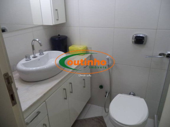 Imagem Apartamento com 2 Quartos à Venda, 205 m² em Tijuca - Rio De Janeiro Imagem Apartamento com 2 Quartos à Venda, 205 m² em Tijuca - Rio De Janeiro