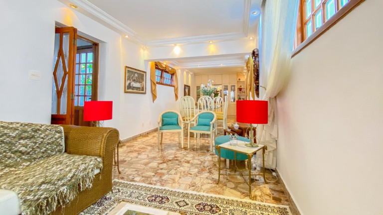 Imagem Casa com 5 Quartos à Venda, 275 m² em Cambuci - São Paulo