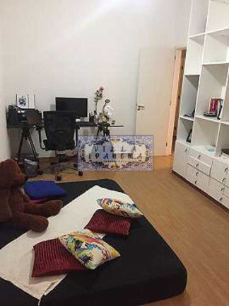 Imagem Apartamento com 3 Quartos à Venda, 155 m² em Tijuca - Rio De Janeiro Imagem Apartamento com 3 Quartos à Venda, 155 m² em Tijuca - Rio De Janeiro
