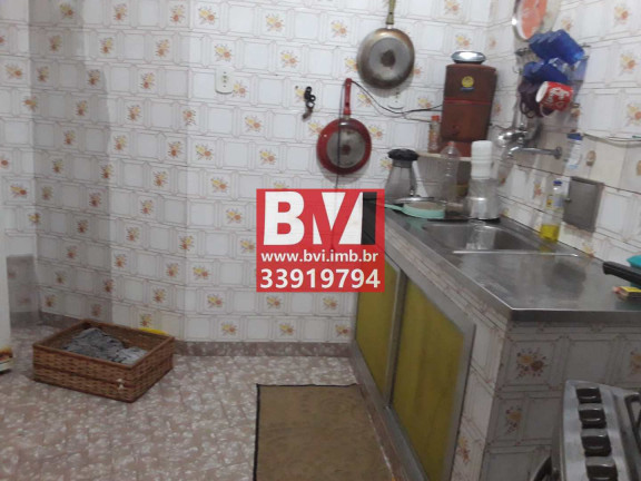 Imagem Casa com 2 Quartos à Venda, 46 m² em Vaz Lobo - Rio De Janeiro Imagem Casa com 2 Quartos à Venda, 46 m² em Vaz Lobo - Rio De Janeiro