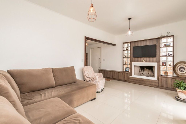 Imagem Casa de Condomínio com 3 Quartos à Venda, 180 m² em Mário Quintana - Porto Alegre