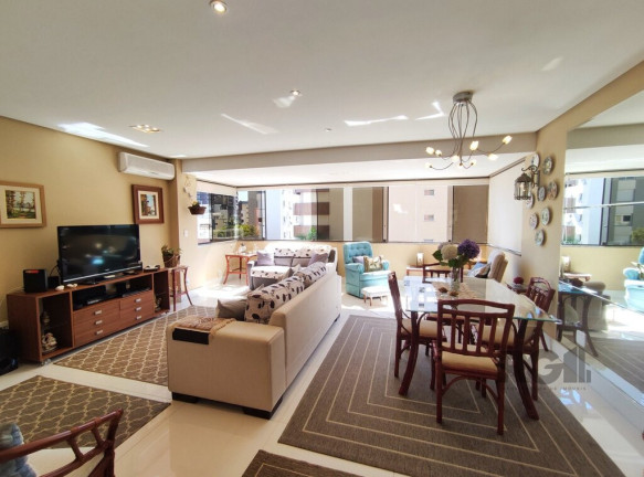 Imagem Apartamento com 2 Quartos à Venda, 105 m² em Petrópolis - Porto Alegre