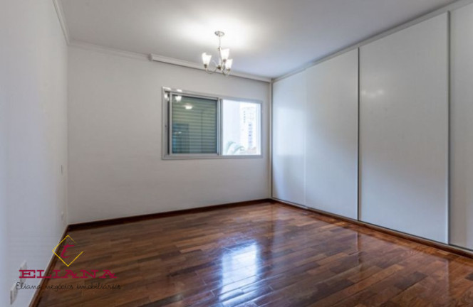 Imagem Apartamento com 3 Quartos à Venda, 140 m² em Moema - São Paulo