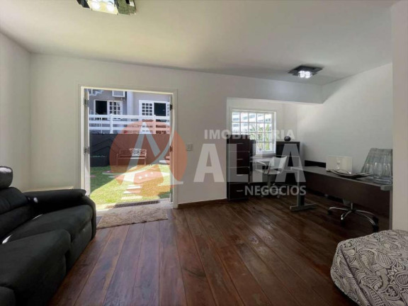 Imagem Casa com 5 Quartos à Venda, 285 m² em Jardim Flórida - Embu Das Artes