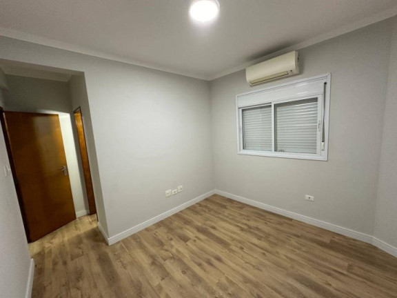 Imagem Casa com 3 Quartos à Venda, 145 m² em Aparecida - Santos