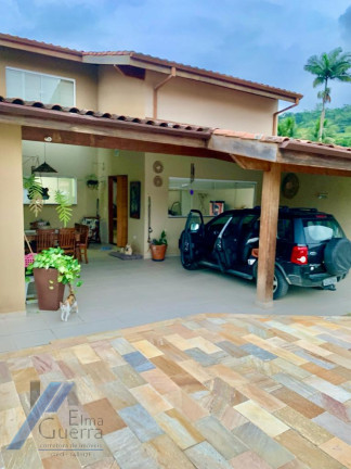 Casa com 4 Quartos à Venda, 205 m² em Toninhas - Ubatuba