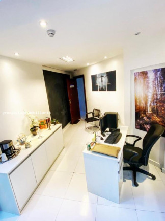 Imagem Imóvel Comercial à Venda, em Ed. Granja Tower - Cotia Imagem Imóvel Comercial à Venda, em Ed. Granja Tower - Cotia