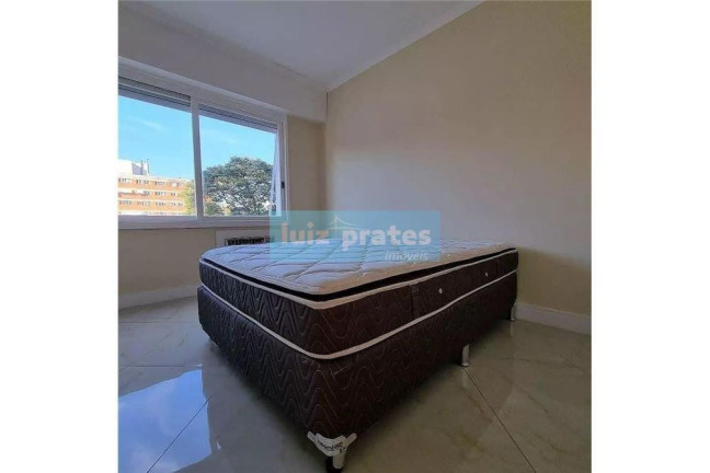 Imagem Apartamento com 3 Quartos à Venda, 120 m² em Moinhos De Vento - Porto Alegre