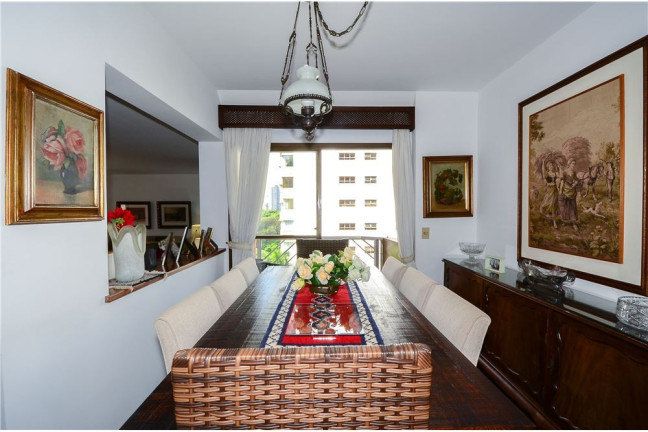 Imagem Apartamento com 4 Quartos à Venda, 179 m² em Moema - São Paulo