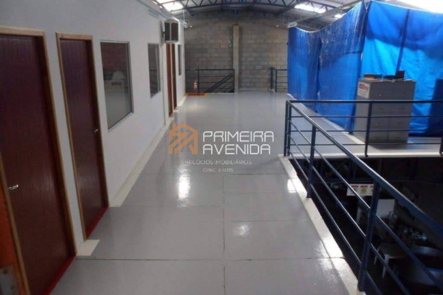 Galpão à Venda, 450 m² em Chácaras Reunidas - São José Dos Campos