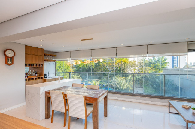 Imagem Apartamento com 3 Quartos à Venda, 165 m² em Santo Amaro - São Paulo Imagem Apartamento com 3 Quartos à Venda, 165 m² em Santo Amaro - São Paulo