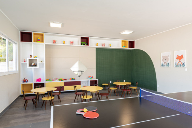 Imagem Casa com 2 Quartos à Venda, 87 m² em Vila Nova - Porto Alegre Imagem Casa com 2 Quartos à Venda, 87 m² em Vila Nova - Porto Alegre