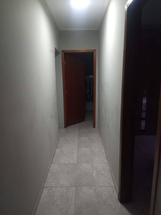 Imagem Casa com 4 Quartos à Venda, 250 m² em Taubaté