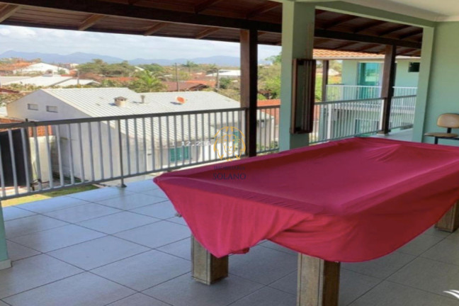 Imagem Casa com 8 Quartos à Venda, 360 m² em Balneário Brasília - Itapoá