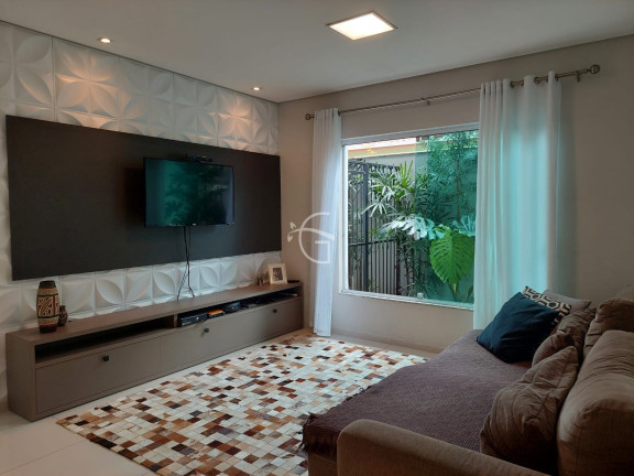 Imagem Casa com 3 Quartos à Venda, em Floresta - Joinville Imagem Casa com 3 Quartos à Venda, em Floresta - Joinville
