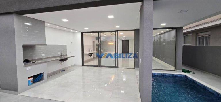 Imagem Sobrado com 4 Quartos à Venda, 300 m² em Perová - Arujá Imagem Sobrado com 4 Quartos à Venda, 300 m² em Perová - Arujá