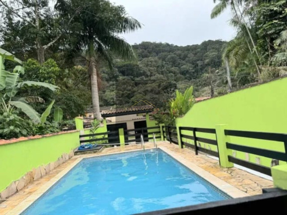 Imagem Casa com 6 Quartos à Venda, 250 m² em Verde Mar - Caraguatatuba Imagem Casa com 6 Quartos à Venda, 250 m² em Verde Mar - Caraguatatuba