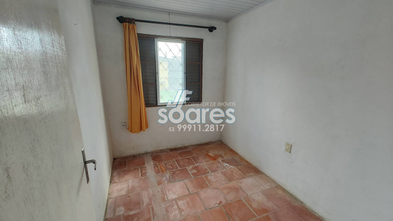 Imagem Casa com 4 Quartos à Venda, 144 m² em Laranjal - Pelotas