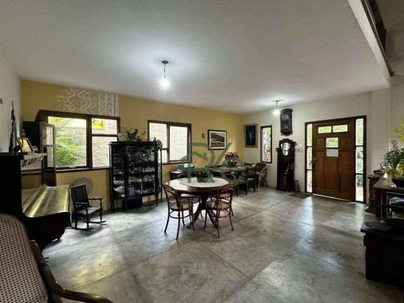 Imagem Casa com 4 Quartos à Venda, 303 m² em Vila Diva - Carapicuíba