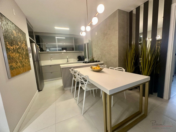 Imagem Apartamento com 3 Quartos à Venda, 110 m² em Agronômica - Florianópolis Imagem Apartamento com 3 Quartos à Venda, 110 m² em Agronômica - Florianópolis