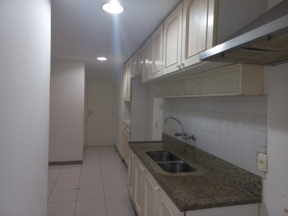 Imagem Apartamento com 3 Quartos à Venda, 135 m² em Lagoa - Rio De Janeiro Imagem Apartamento com 3 Quartos à Venda, 135 m² em Lagoa - Rio De Janeiro