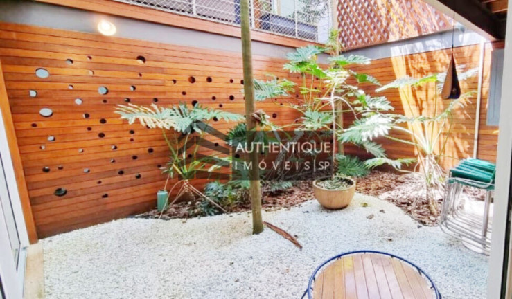 Imagem Casa com 3 Quartos à Venda, 245 m² em Vila Nova Conceição - São Paulo Imagem Casa com 3 Quartos à Venda, 245 m² em Vila Nova Conceição - São Paulo