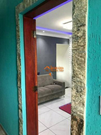 Imagem Casa com 8 Quartos à Venda, 320 m² em Jardim Kátia - Guarulhos Imagem Casa com 8 Quartos à Venda, 320 m² em Jardim Kátia - Guarulhos