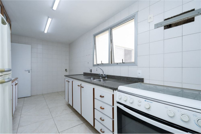 Imagem Apartamento com 3 Quartos à Venda, 131 m² em Vila Suzana - São Paulo Imagem Apartamento com 3 Quartos à Venda, 131 m² em Vila Suzana - São Paulo