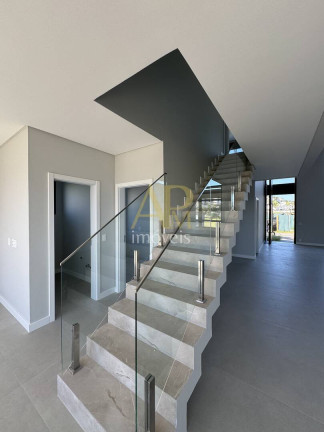 Imagem Casa com 3 Quartos à Venda, 300 m² em Pedra Branca - Palhoça