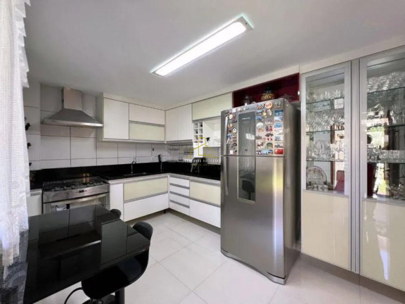 Imagem Casa com 4 Quartos à Venda, 200 m² em Colina De Laranjeiras - Serra