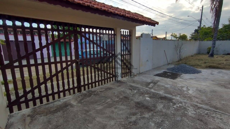 Imagem Casa com 2 Quartos à Venda, 250 m² em Jardim Regina - Itanhaém Imagem Casa com 2 Quartos à Venda, 250 m² em Jardim Regina - Itanhaém