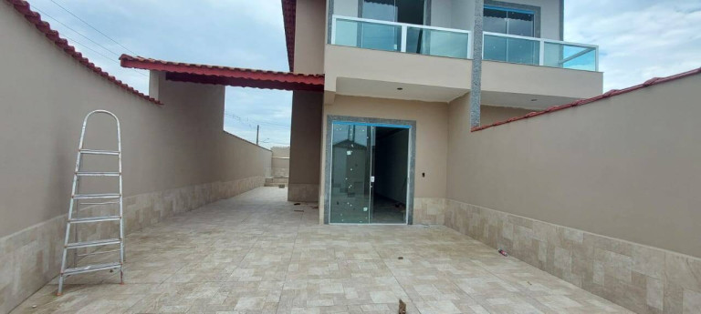 Sobrado com 2 Quartos à Venda, 98 m² em Florida Mirim - Mongaguá