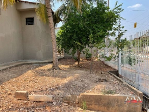 Imagem Casa com 4 Quartos à Venda, 900 m² em Jardim Califórnia - Cuiabá