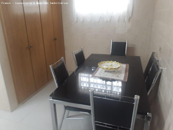 Imagem Casa com 3 Quartos à Venda, 220 m² em Vila Bastos - Santo André