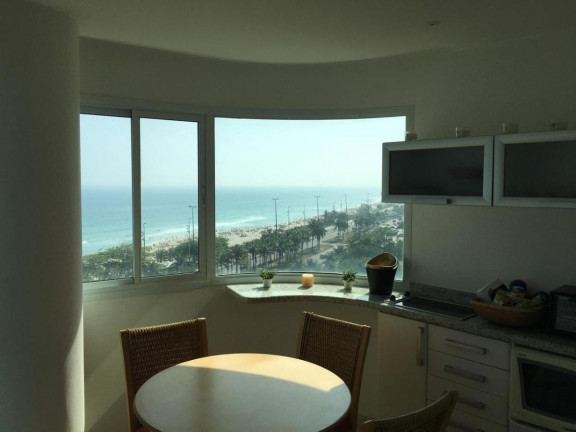 Imagem Flat com 2 Quartos para Alugar, 100 m² em Barra Da Tijuca - Rio De Janeiro