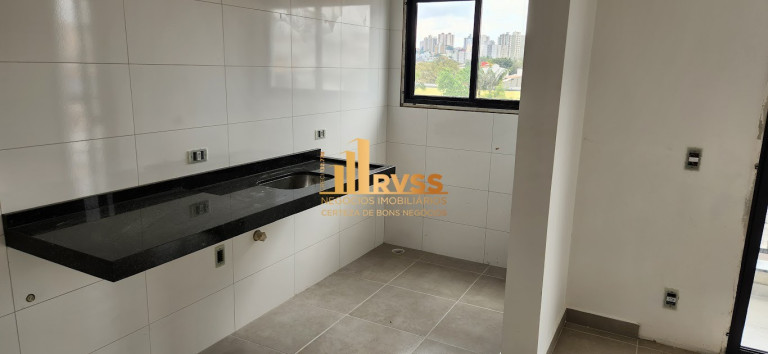 Imóvel com 2 Quartos à Venda, 75 m² em Jardim Ocara - Santo André